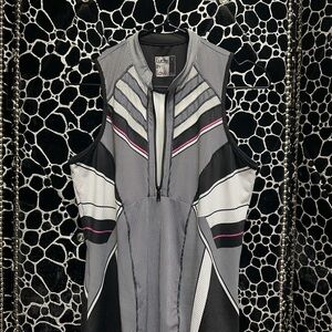 Lucky in Love Black, White & Pink Sleeveless Zip-Up Top Size MD